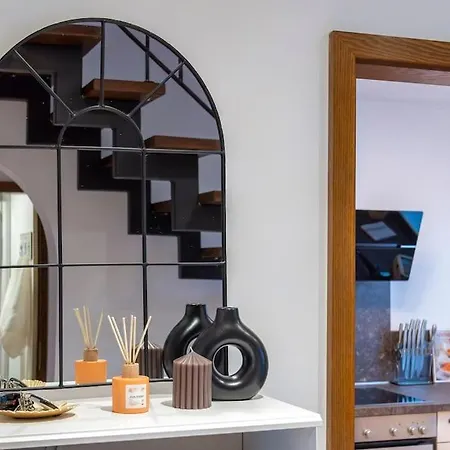 Idyllisches Traumhaus Mit Garten *