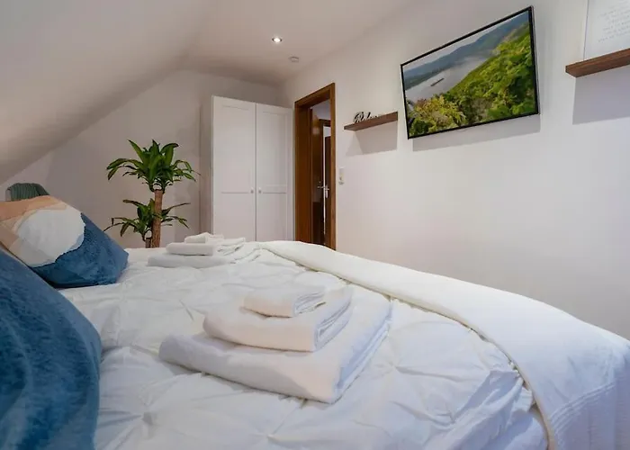 Idyllisches Traumhaus Mit Garten Feriehus